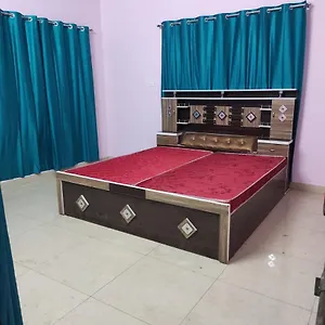 Vikas Varanasi