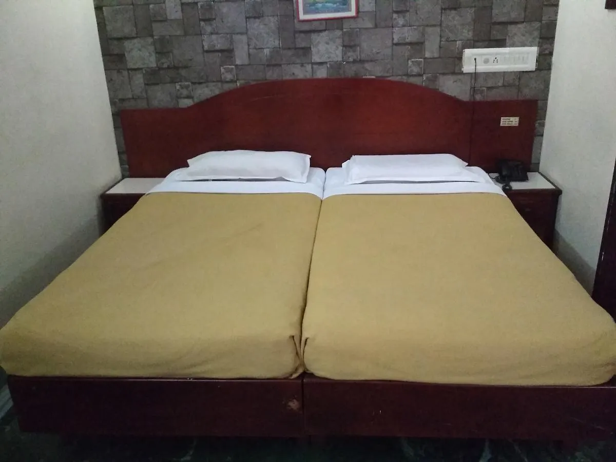 Hotel Rukmini Alwaye